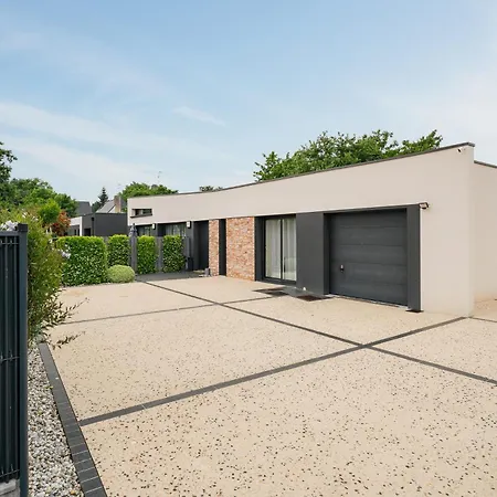 Vila De Standing Piscine 10 Pers Bruz